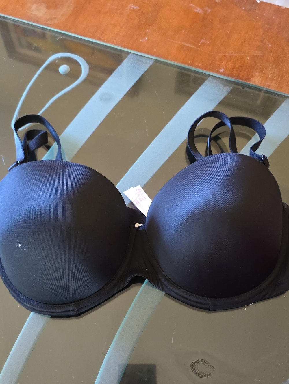 PINK Victoria's Secret Black Molded T-Shirt Bra